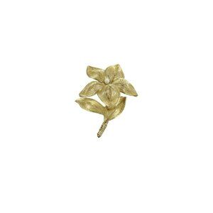 Gold-Tone Floral Leaf Brooch Pin Jewelry Vintage Costume Accessory